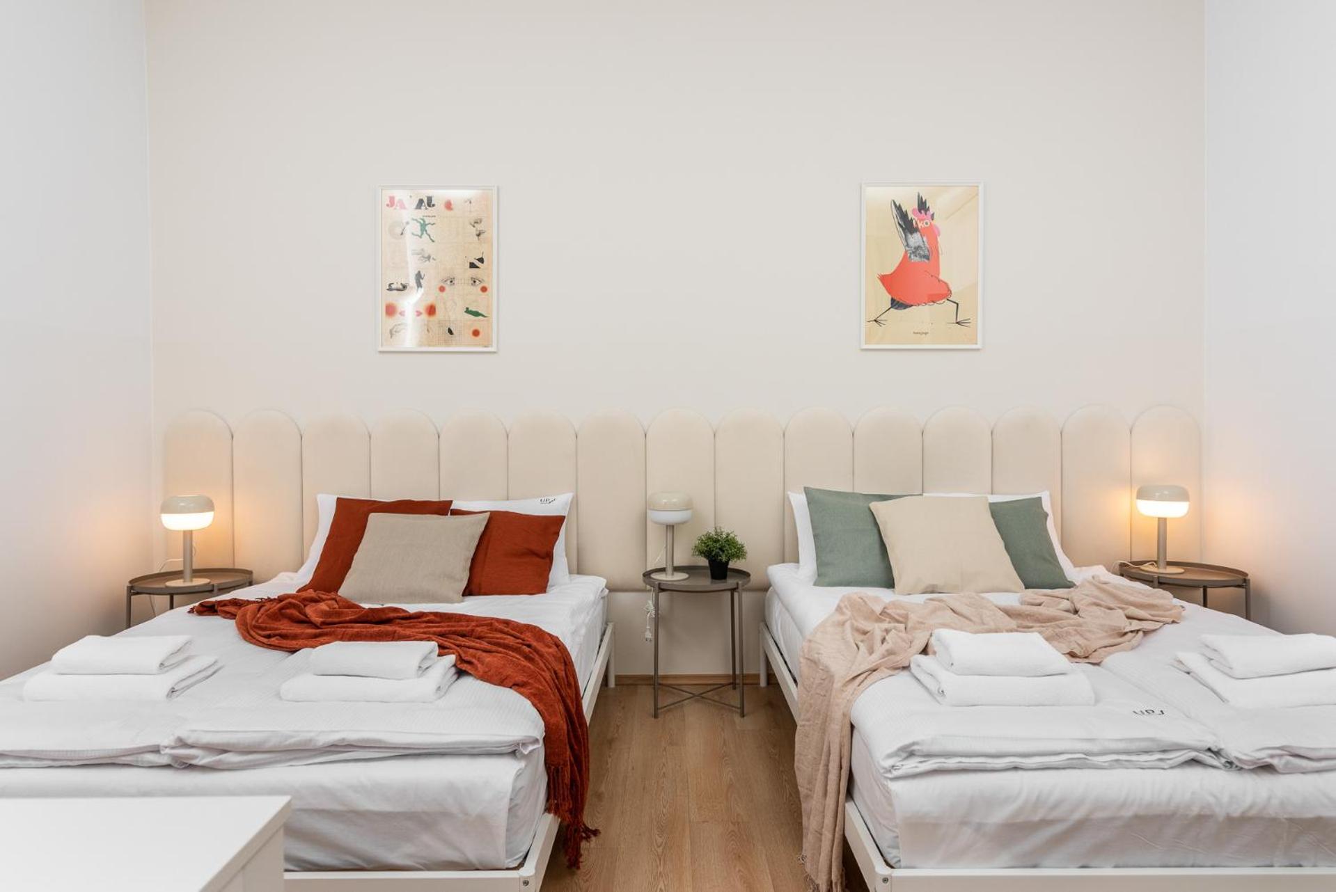 Modern Centrally Located Apartments - By Upstairs Kraków Zewnętrze zdjęcie