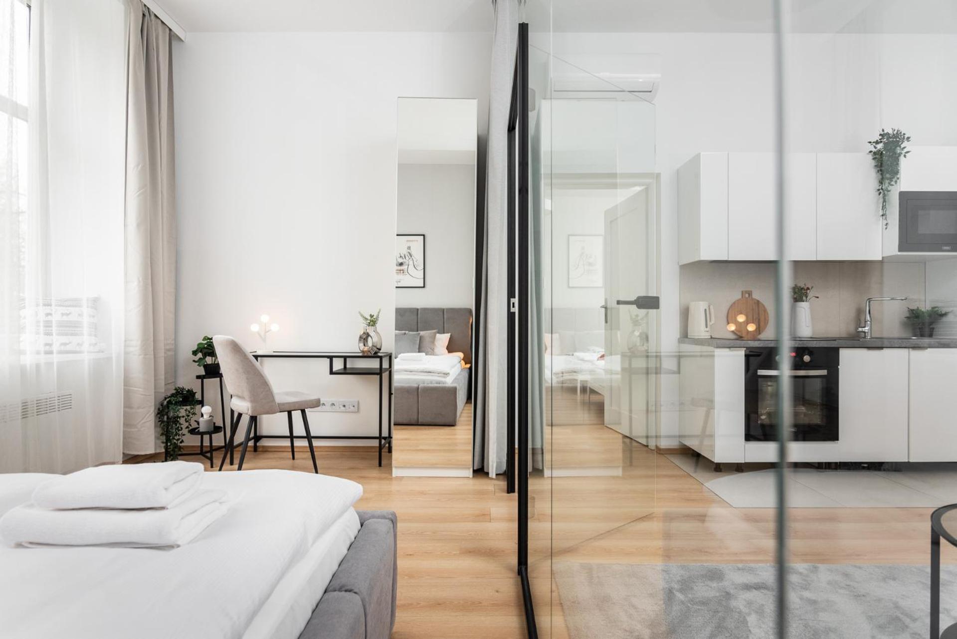 Modern Centrally Located Apartments - By Upstairs Kraków Zewnętrze zdjęcie