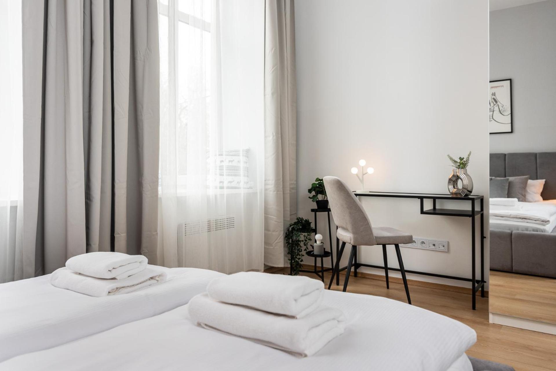 Modern Centrally Located Apartments - By Upstairs Kraków Zewnętrze zdjęcie